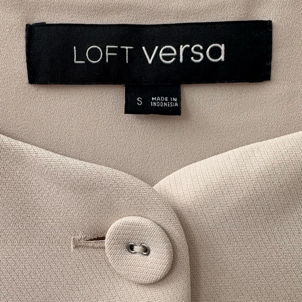 LOFT Versá Neutral Cream Button-Front Shell - Picture 3 of 3